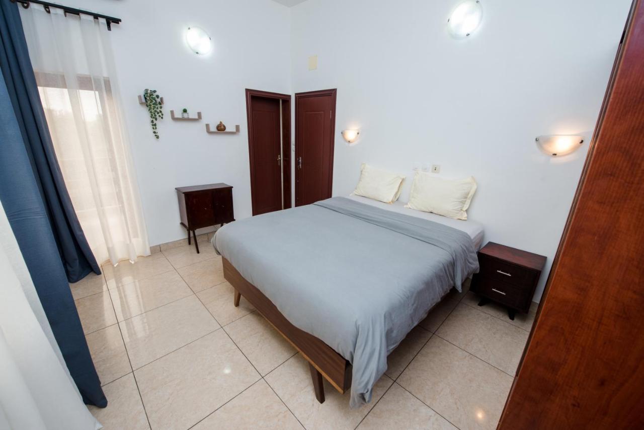 Appartement Charmant Et Lumineux Pointe Noire Buitenkant foto